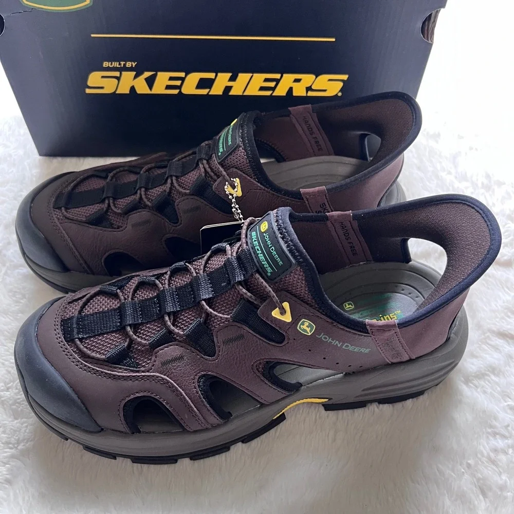 Skechers hands free